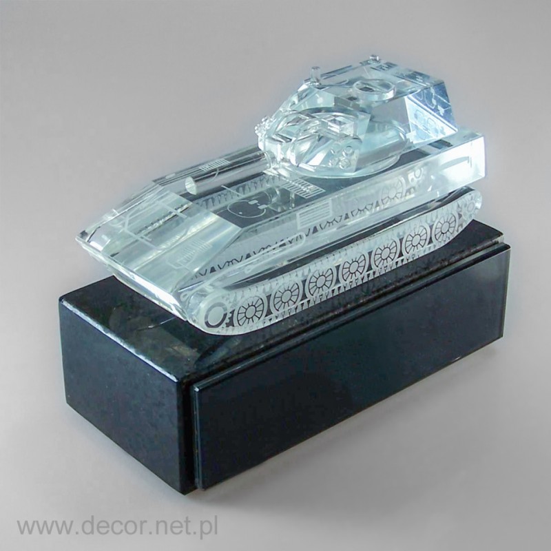 Szklany model czołgu M-SAM-10c